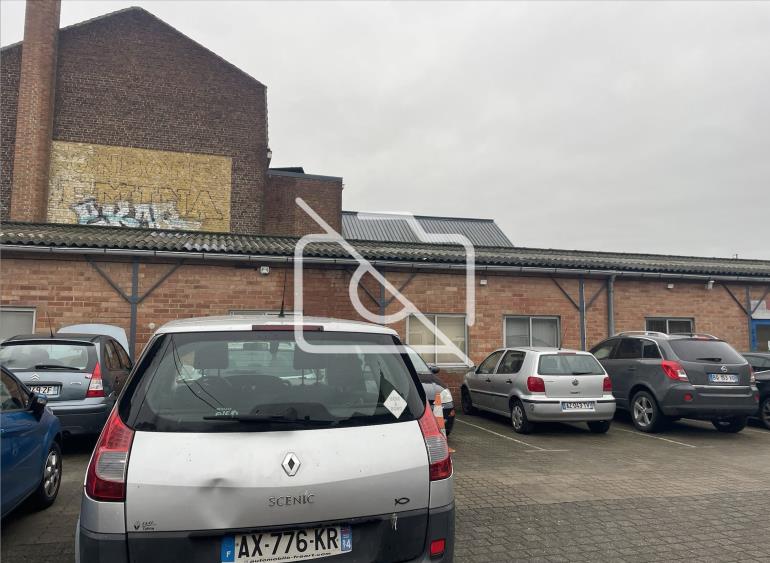 Entrepôt à vendre à Loos - 1 281 m²