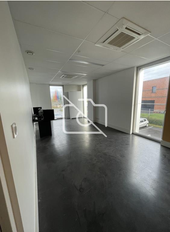 Entrepôt à louer à Wasquehal - 388 m²