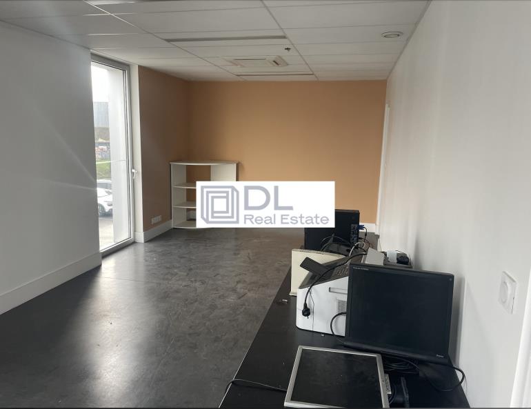 Entrepôt à louer à Wasquehal - 388 m²