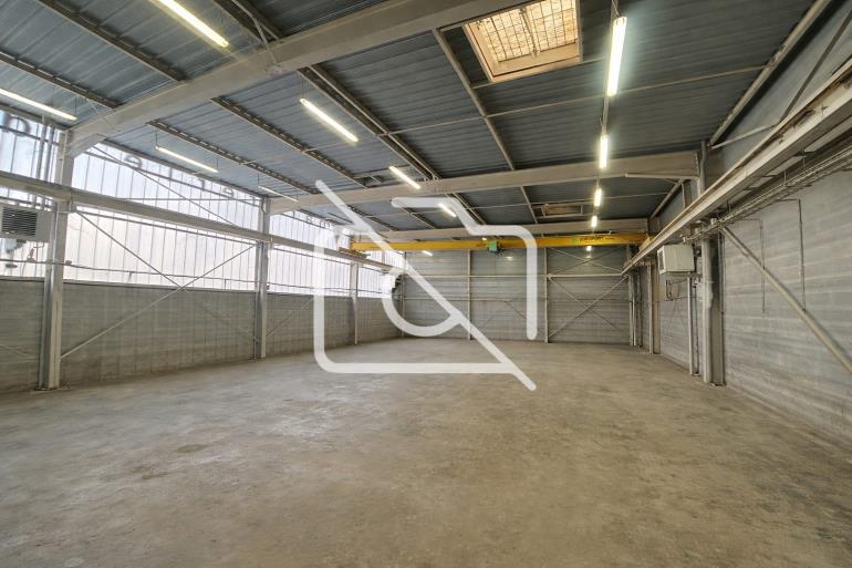 Entrepôt à louer à Alfortville - 860 m²
