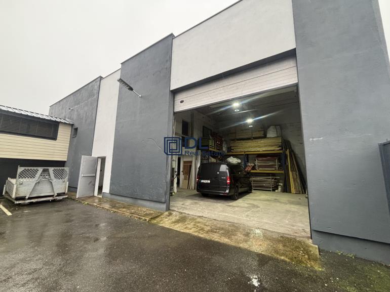 Entrepôt à vendre à Évry - 600 m²