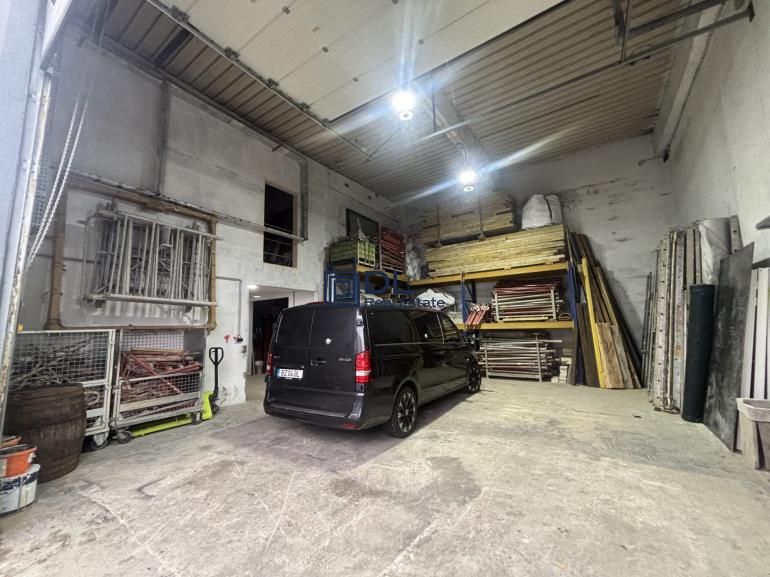 Entrepôt à vendre à Évry - 600 m²