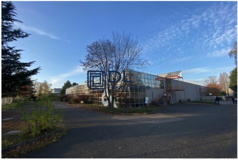 Entrepôt à vendre à Maurepas - 5 927 m²