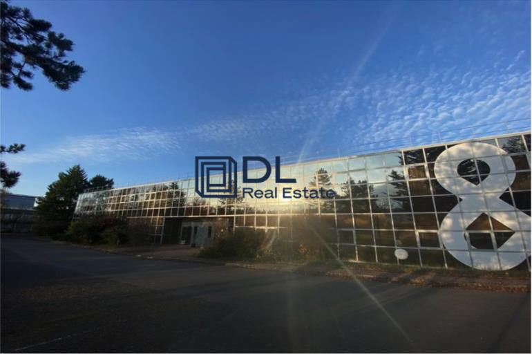 Entrepôt à vendre à Maurepas - 5 927 m²