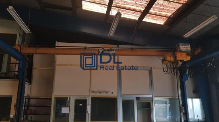 Entrepôt à vendre à Chelles - 1 600 m²