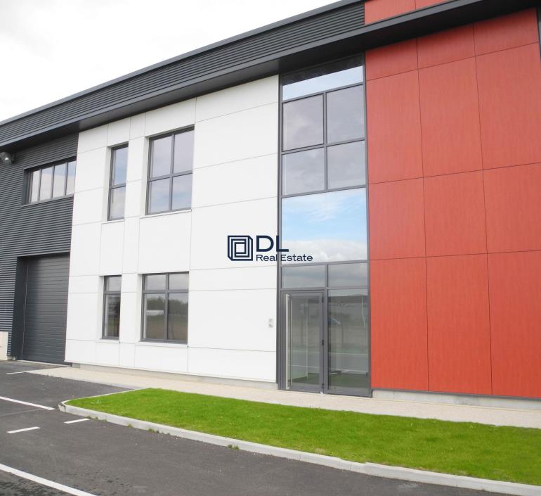 Entrepôt à louer à Lieusaint - 1 712 m²