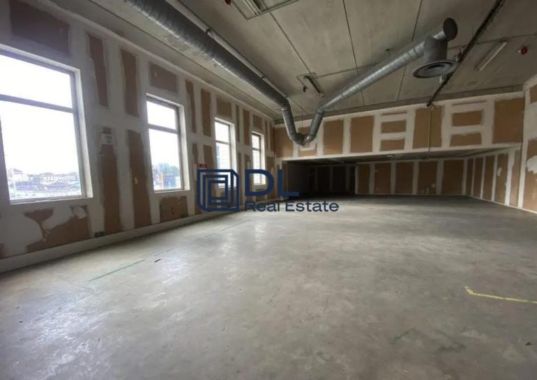 Entrepôt à louer à Ivry-sur-Seine - 282 m²