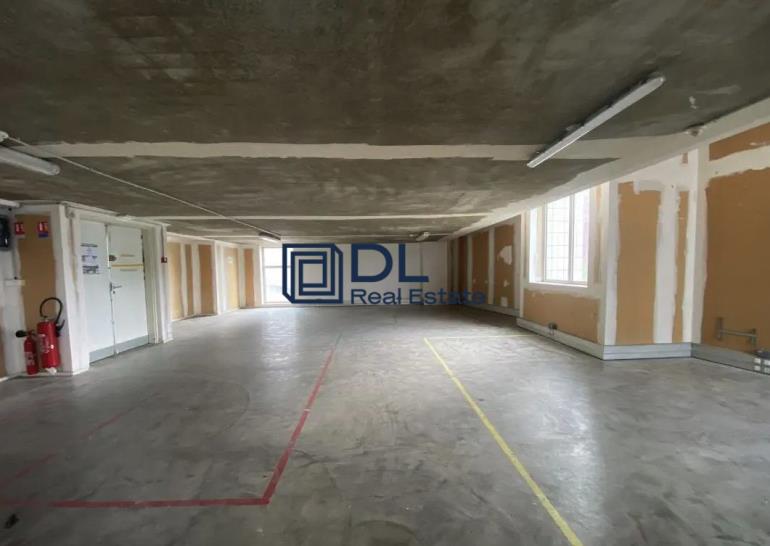 Entrepôt à louer à Ivry-sur-Seine - 282 m²
