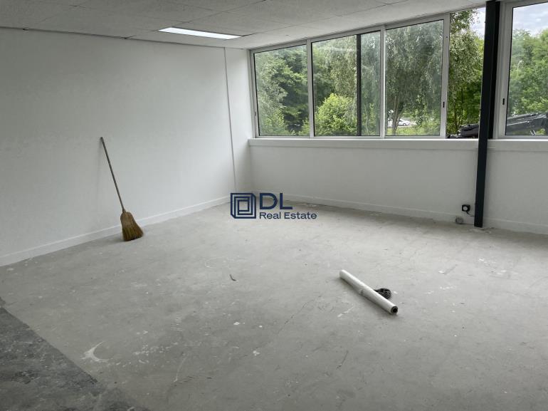 Entrepôt à louer à Noisy-le-Grand - 1 020 m²