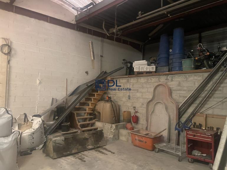 Entrepôt à vendre à Chelles - 744 m²