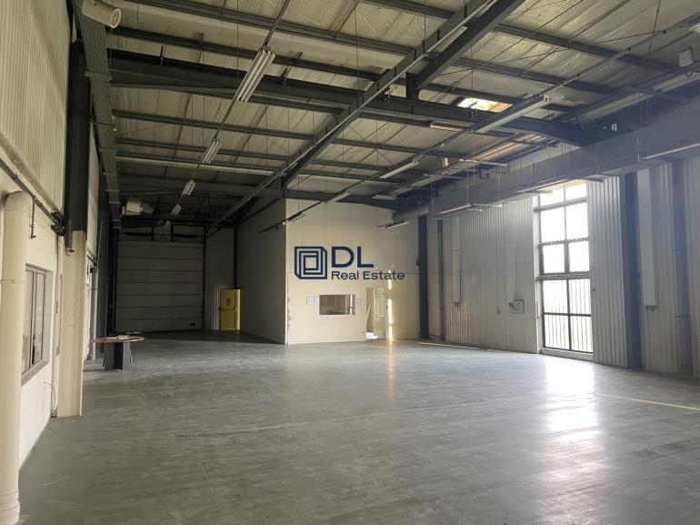 Entrepôt à louer à Brie-Comte-Robert - 770 m²