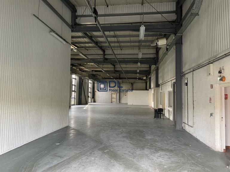 Entrepôt à louer à Brie-Comte-Robert - 770 m²