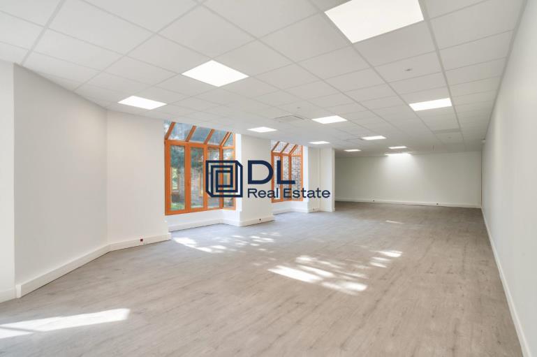 Entrepôt à louer à Croissy-Beaubourg - 1 459 m²