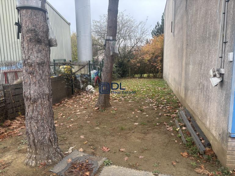 Entrepôt à louer à Queue-en-Brie - 190 m²