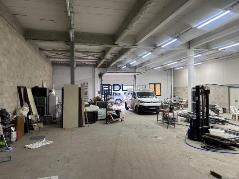 Entrepôt à louer à Noisy-le-Grand - 560 m²
