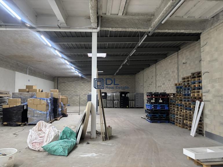 Entrepôt à louer à Noisy-le-Grand - 560 m²