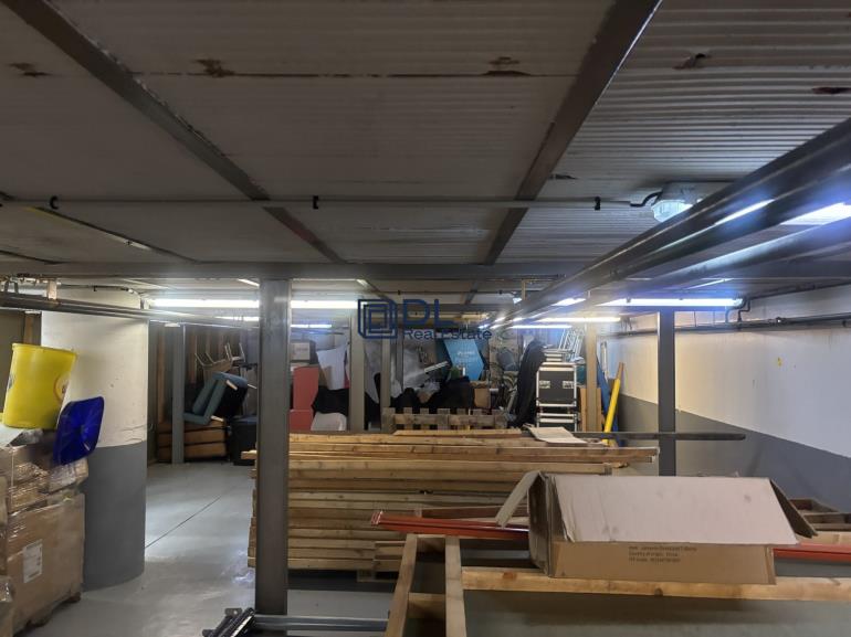 Entrepôt à vendre à Bagnolet - 1 218 m²