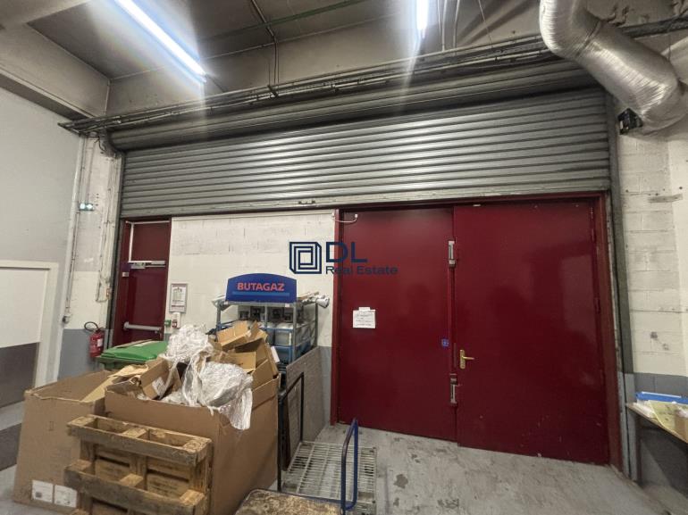 Entrepôt à vendre à Bagnolet - 1 218 m²