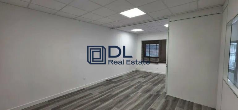 Entrepôt à louer à Roissy-en-Brie - 215 m²