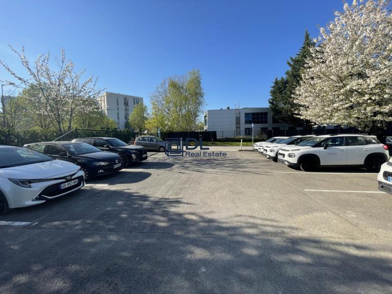 Entrepôt à louer à Garges-lès-Gonesse - 0 m²