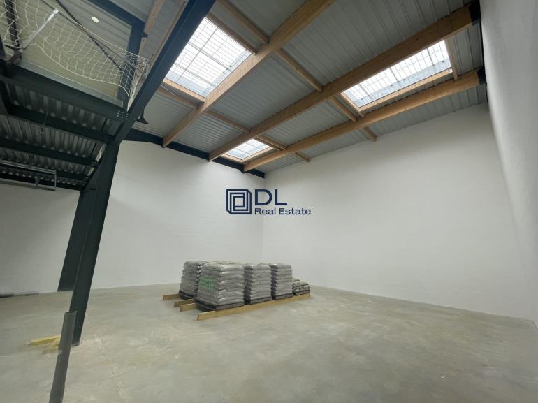 Entrepôt à vendre à Lieusaint - 1 105 m²