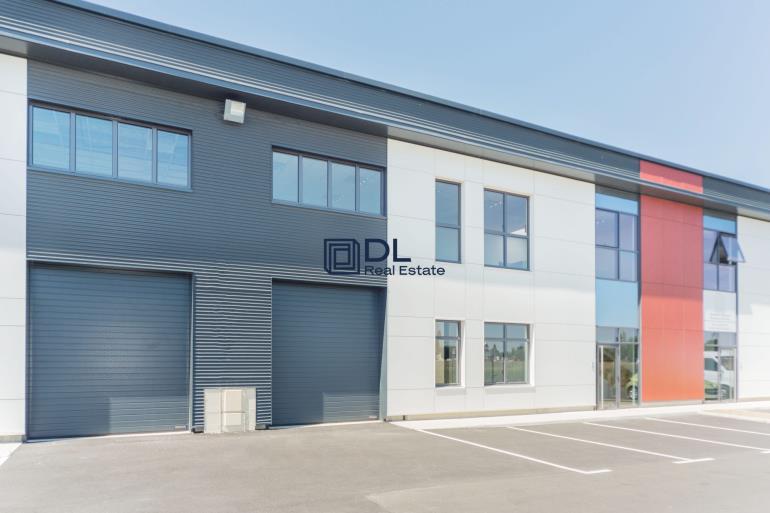 Entrepôt à vendre à Lieusaint - 1 105 m²