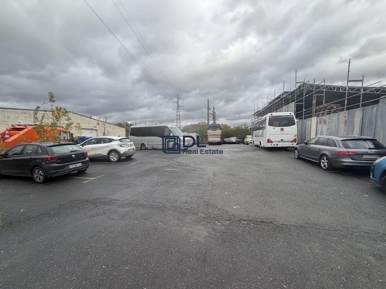 Terrain à louer à Villeneuve-Saint-Georges - 750 m²