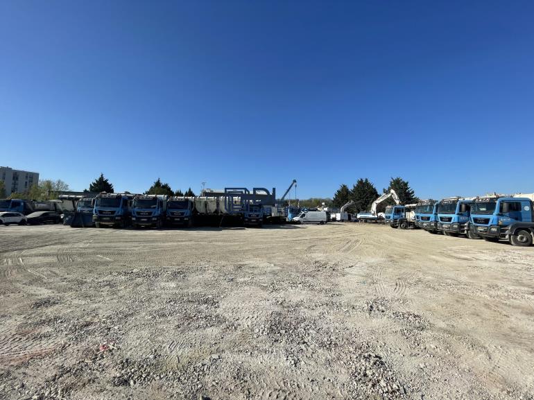 Terrain à louer à Garges-lès-Gonesse - 12 752 m²