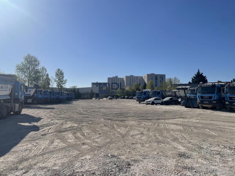 Terrain à louer à Garges-lès-Gonesse - 12 752 m²