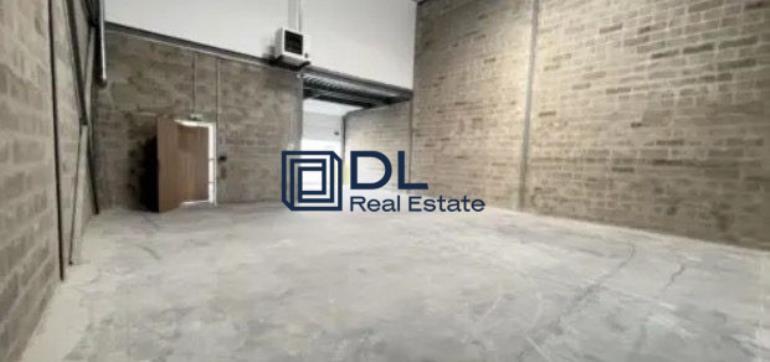 Entrepôt à louer à Feucherolles - 178 m²