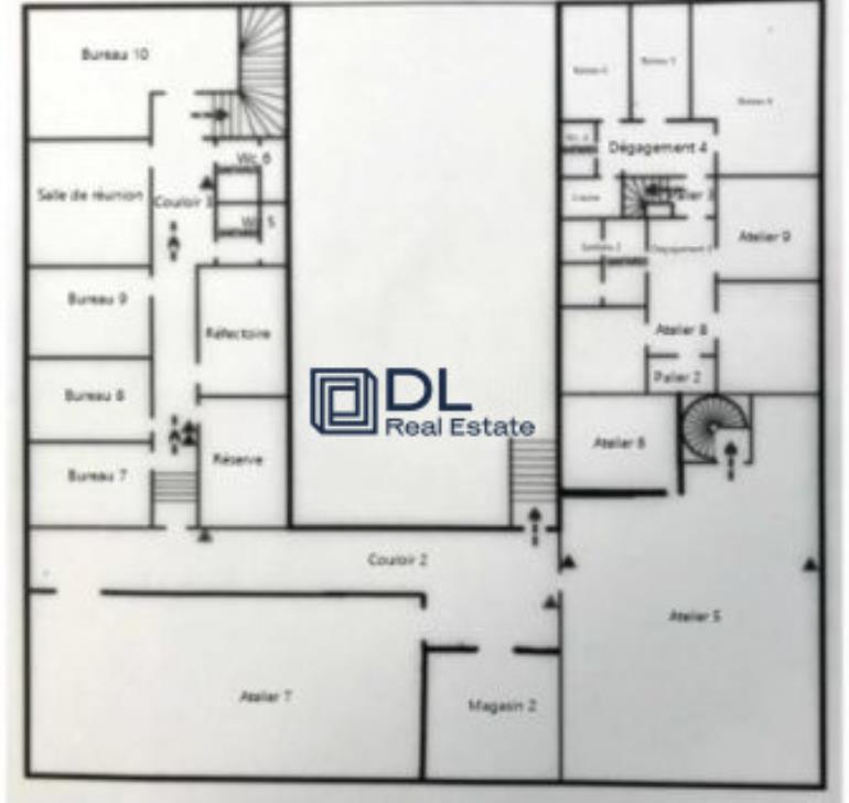 Entrepôt à louer à Buc - 1 470 m²