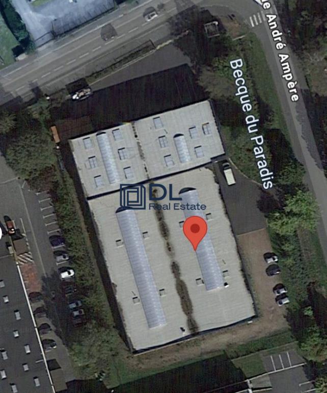Entrepôt à vendre à Chapelle-d Armentières - 2 975 m²
