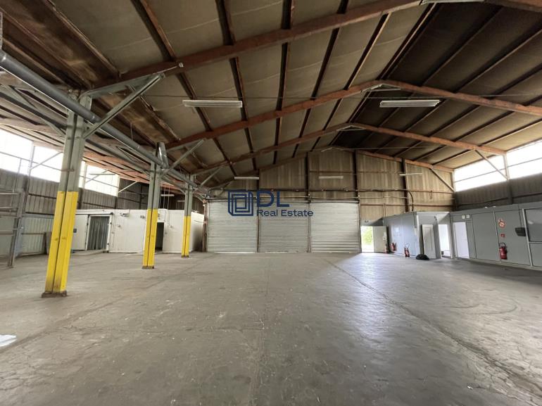 Entrepôt à vendre à Seclin - 2 160 m²