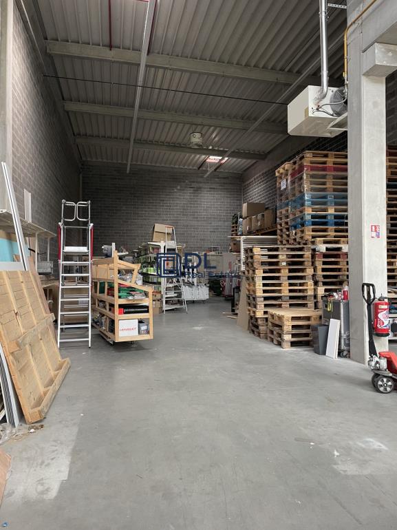 Entrepôt à louer à Hem - 400 m²