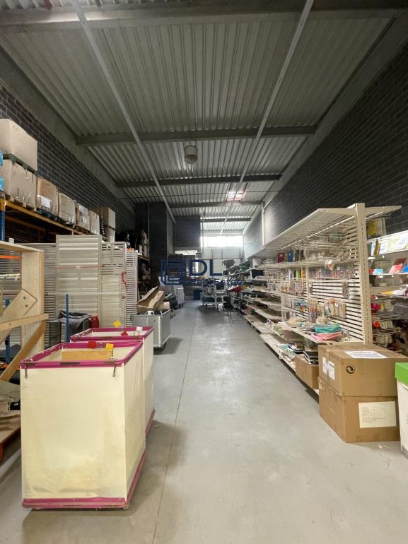 Entrepôt à louer à Hem - 400 m²