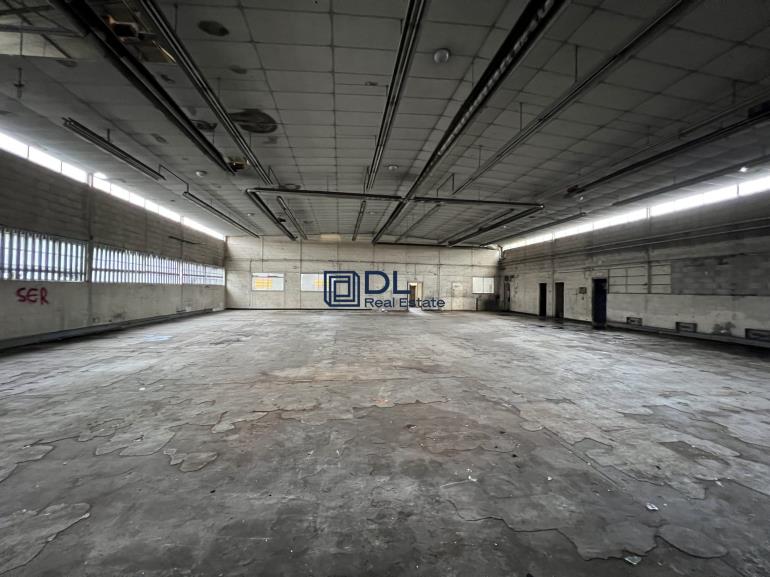 Local commercial à vendre à Palaiseau - 850 m²