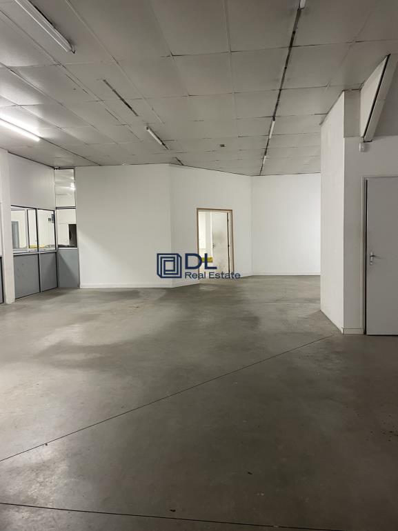 Entrepôt à louer à Villeneuve-d Ascq - 2 187 m²