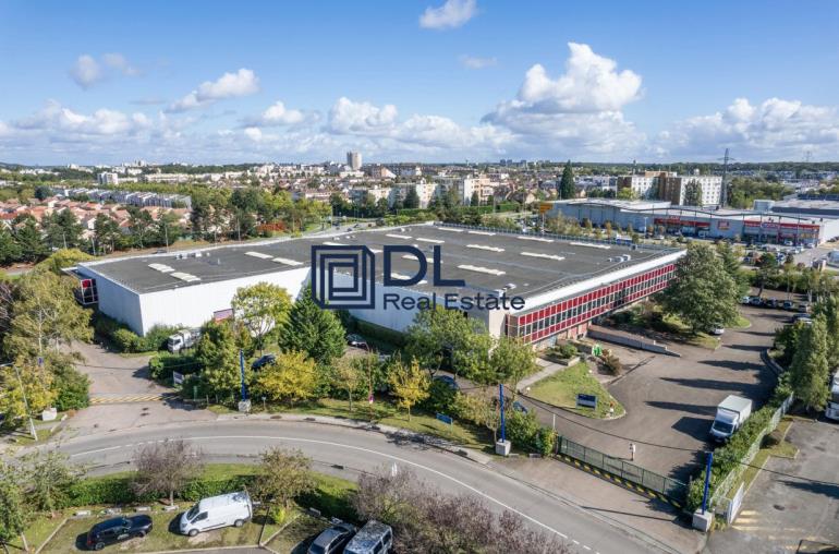 Entrepôt à louer à Maurepas - 4 733 m²