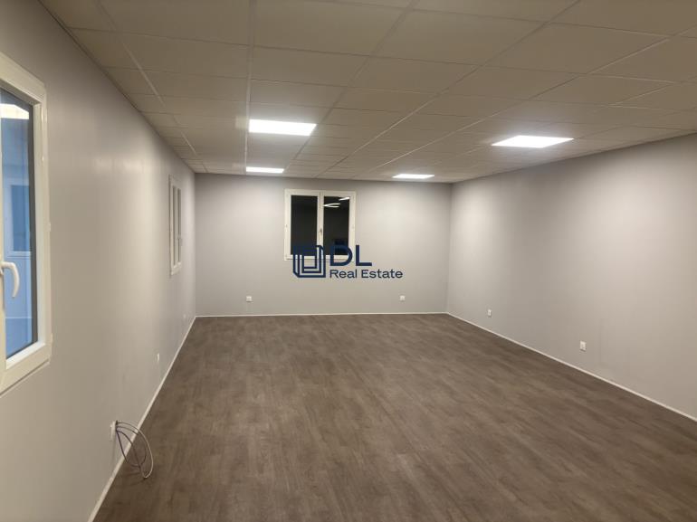 Entrepôt à vendre à Santeny - 5 400 m²