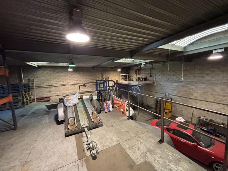 Entrepôt à vendre à Alfortville - 340 m²