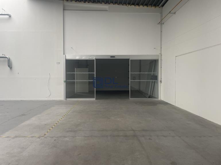 Entrepôt à louer à Roncq - 1 121 m²