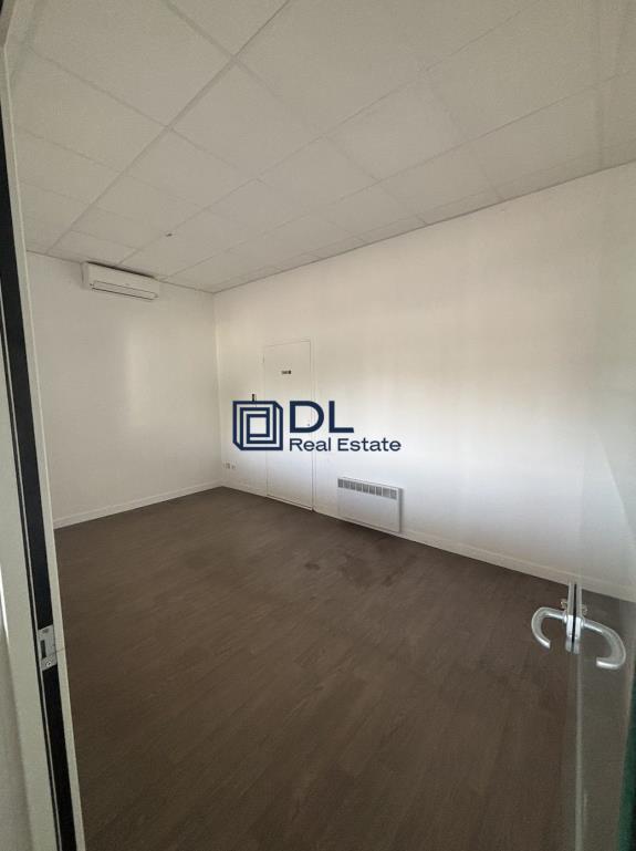 Entrepôt à louer à Coignières - 551 m²