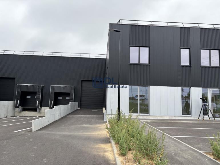 Entrepôt à louer à Toufflers - 335 m²