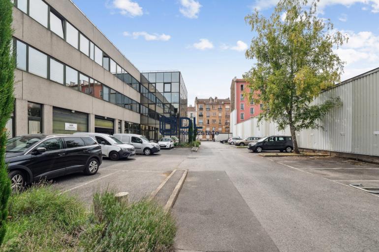 Entrepôt à louer à Ivry-sur-Seine - 600 m²