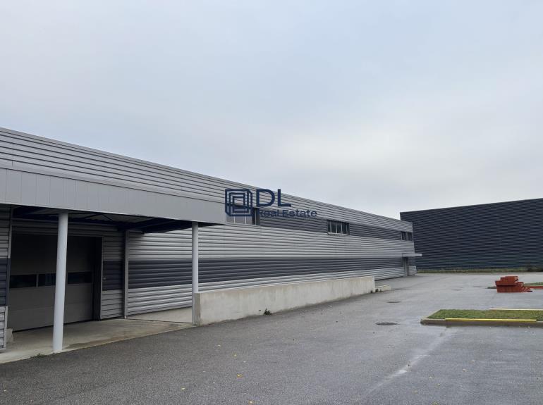 Entrepôt à louer à Houdan - 2 958 m²