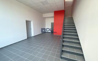 Entrepôt à vendre à Saint-Pierre-du-Perray - 7 772 m²