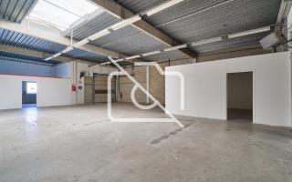 Entrepôt à louer à Lognes - 385 m²