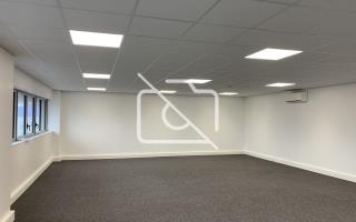 Entrepôt à louer à Brétigny-sur-Orge - 425 m²