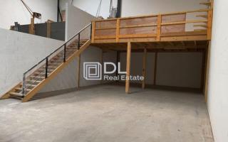 Entrepôt à louer à Tigery - 142 m²