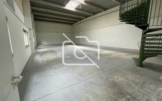 Entrepôt à louer à Les Ulis - 352 m²